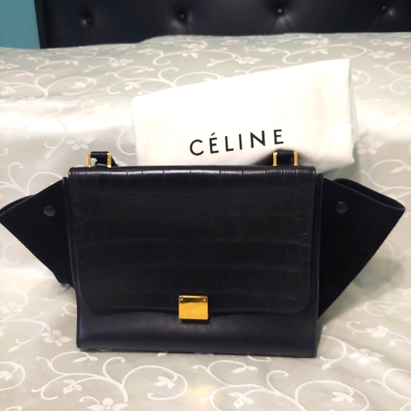 Celine Croc Embossed Medium Trapeze - Picture 3 of 16